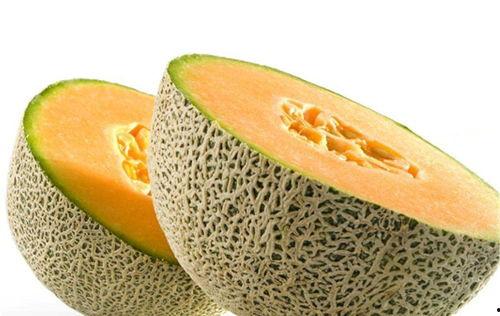 吃哈密瓜可以吃鸡肝吗,健康搭配的饮食探索